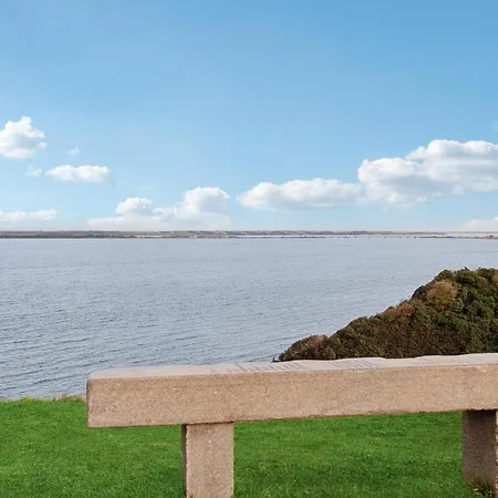 3 Bedroom Cozy In Holiday home *